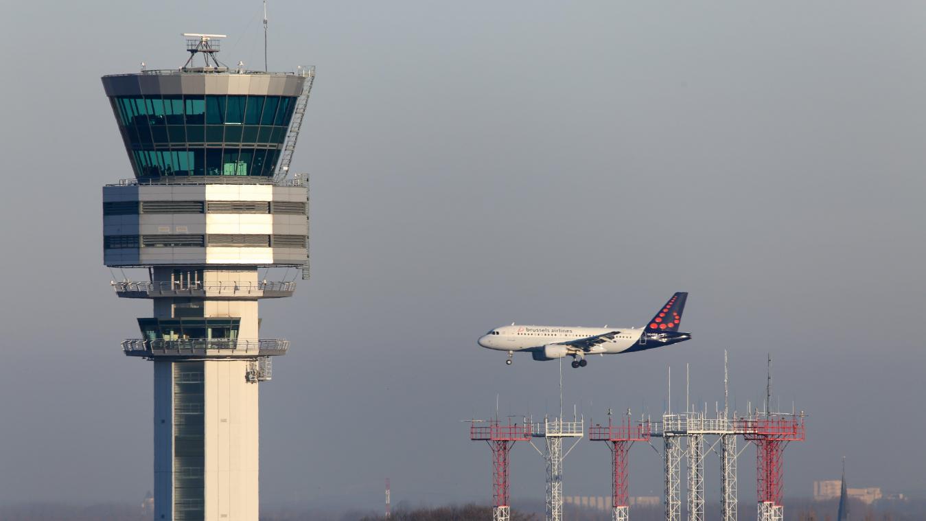 <p>Ein Blick auf den Tower des Landesflughafens in Zaventem</p>