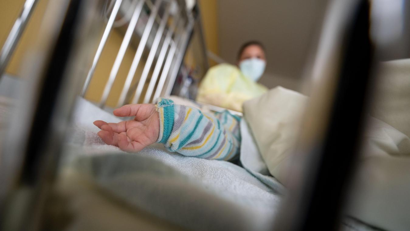 <p>Beyfortus zeigt Wirkung: Die Krankenhausaufnahmen bei Babys mit RSV ist hierzilande um 50 % gesunken.</p>