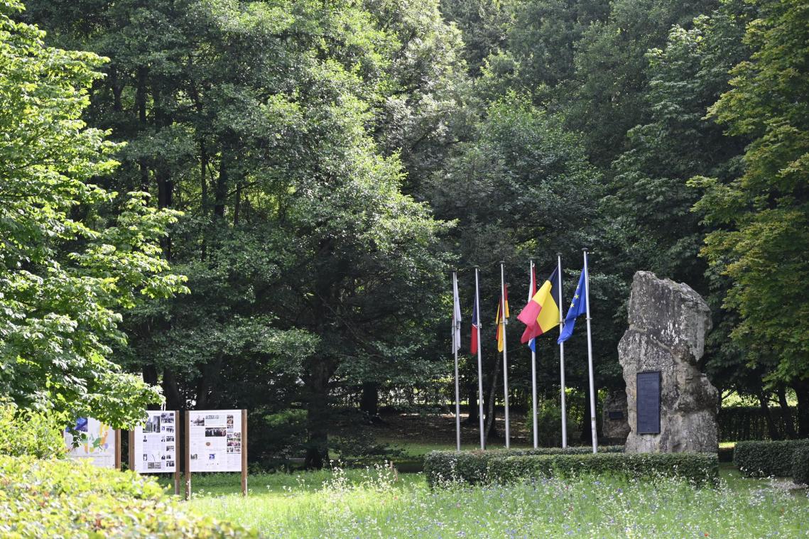 <p>Das Europadenkmal am Dreiländereck nahe Ouren ist seit 1977 ein Begegnungsort.</p>