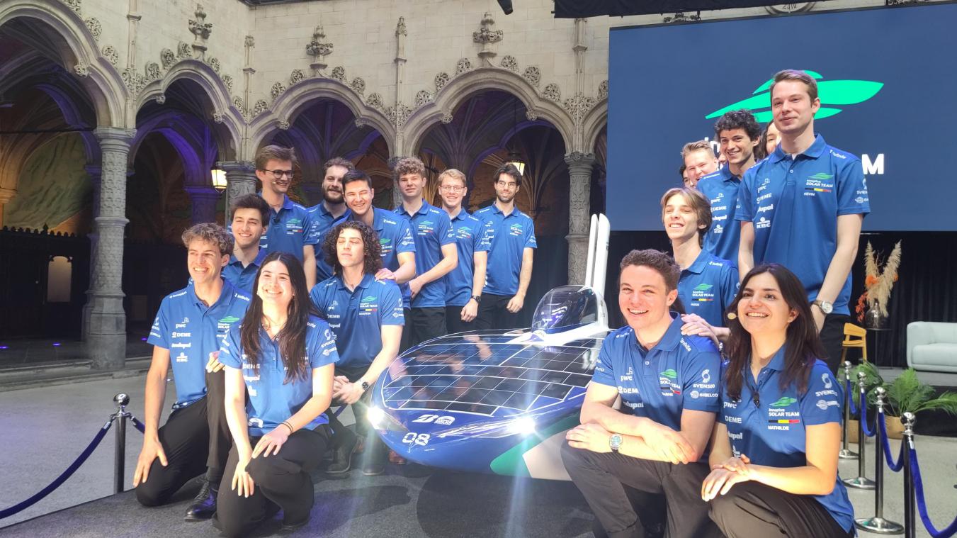 <p>Das Solarauto der KU Leuven liegt bei der World Solar Challenge in Australien nur drei Kilometer hinter Spitzenreiter Delft.</p>