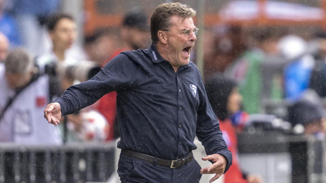 <p>VfL Bochum-Trainer Dieter Hecking ist nicht zufrieden mit der Leistung seiner Mannschaft.</p>