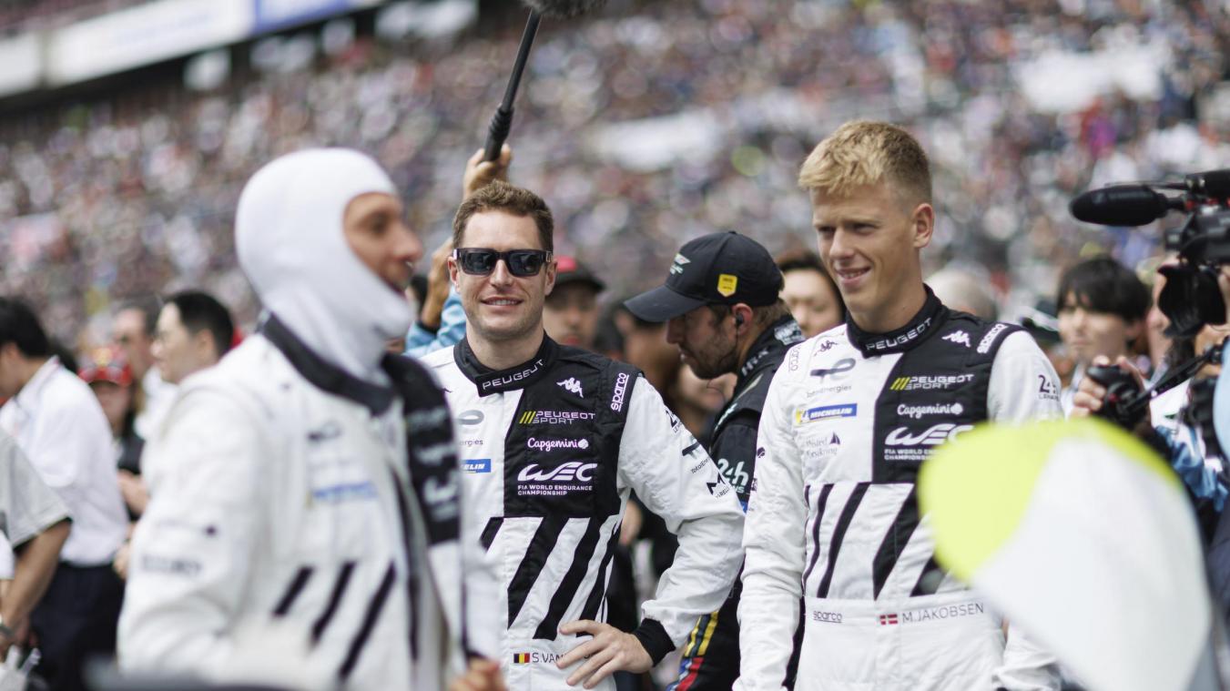 <p>Stoffel Vandoorne (2.v.l.) bleibt Stammpilot von Peugeot in der WEC.</p>