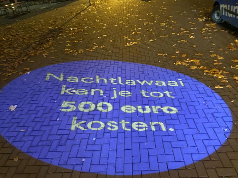 <p>Diese Botschaft wird in Löwen gezeigt.</p>