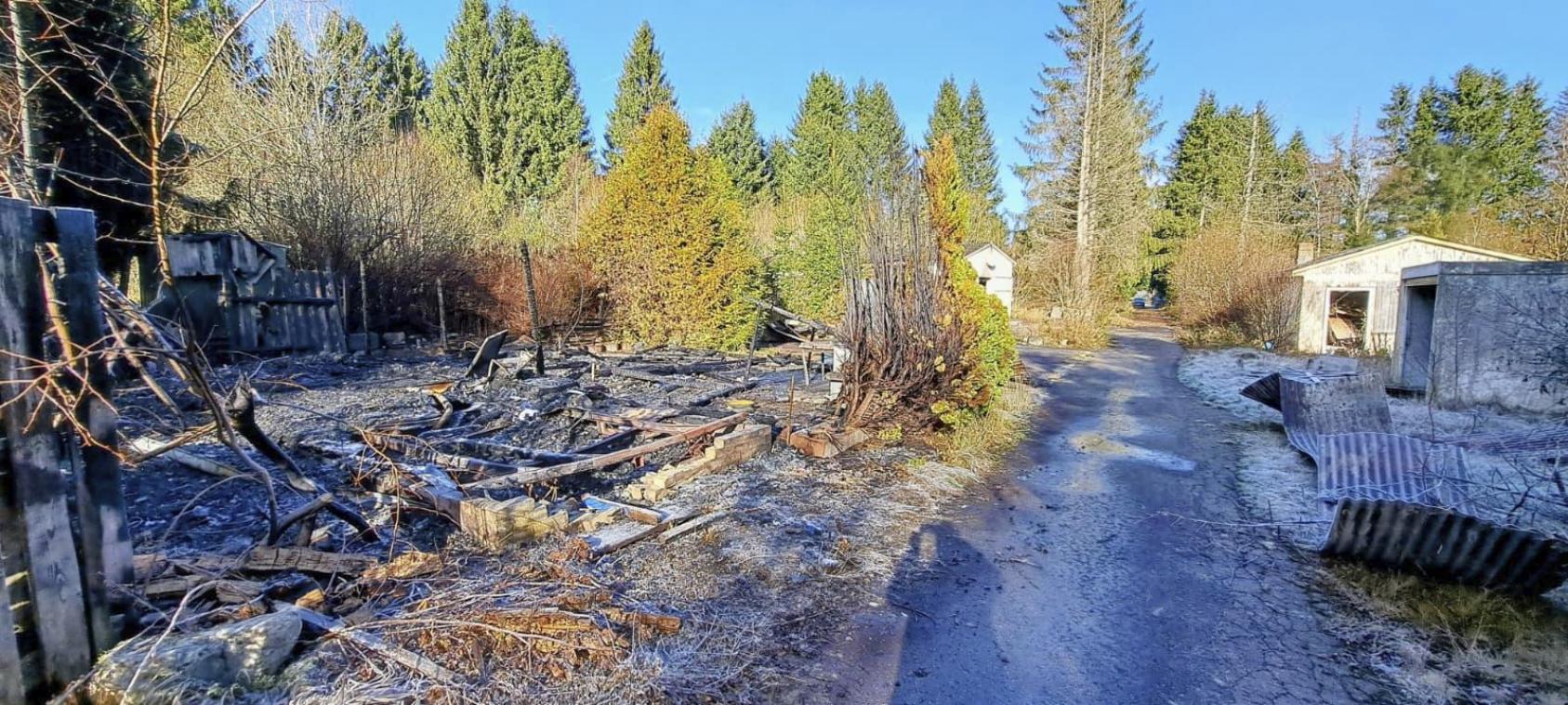 <p>Das ehemalige Haupthaus des Campings „La Vallée“ in Küchelscheid brannte durch das Feuer am 9. November komplett nieder. Es wird von Brandstiftung ausgegangen.</p>