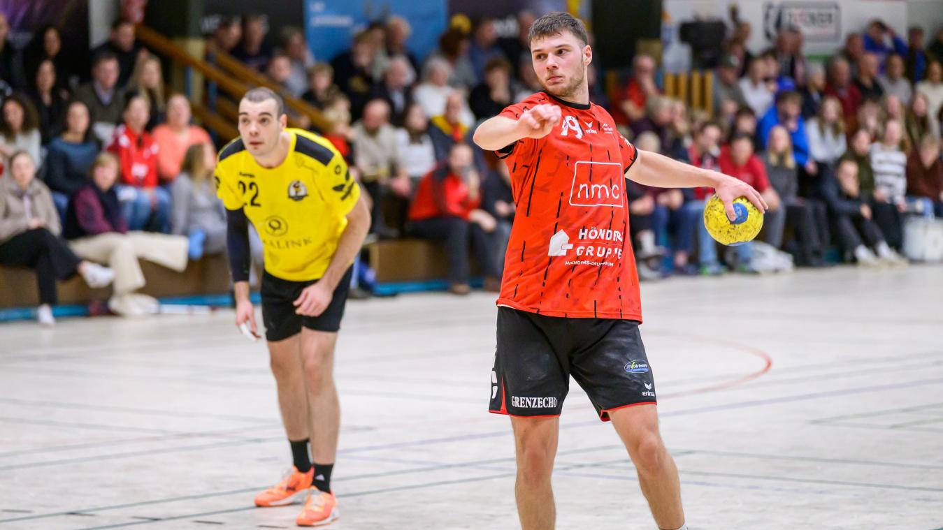 <p>Spieler des Abends Toni Petrovic vom HCER erzielte zehn Treffer im Spiel gegen Gent am Sonntagabend.</p>