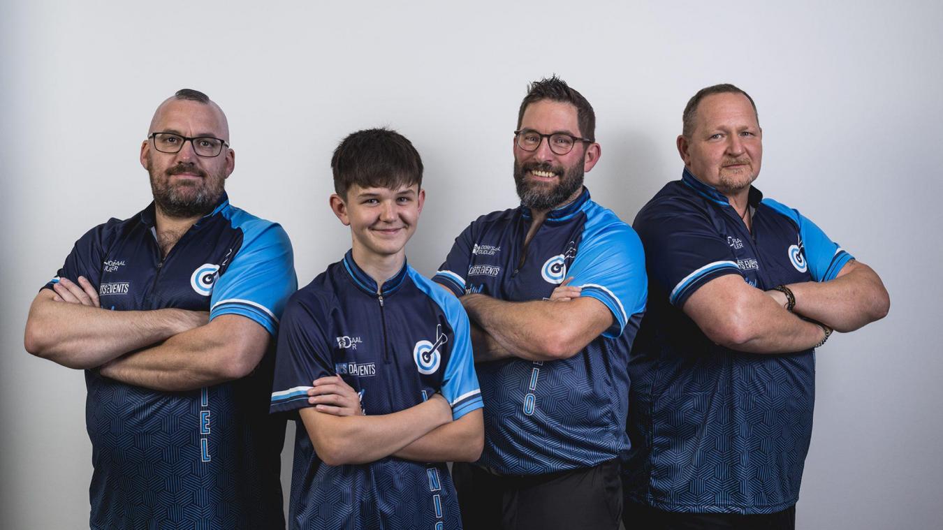 <p>Daniel Jäger, Yannis Jodozy, Mario Jodozy und Andreas Gradert (v.l.n.r.) werden bei der Show die regionale Darts-Szene auf der Bühne vertreten.</p>