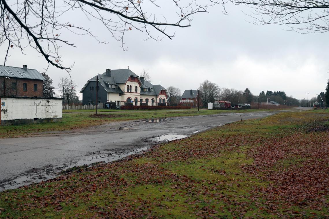 <p>Ein Projektautor wird sich mit der Neugestaltung des vorderen Teils des Bahnhofs in Sourbrodt befassen.</p>
