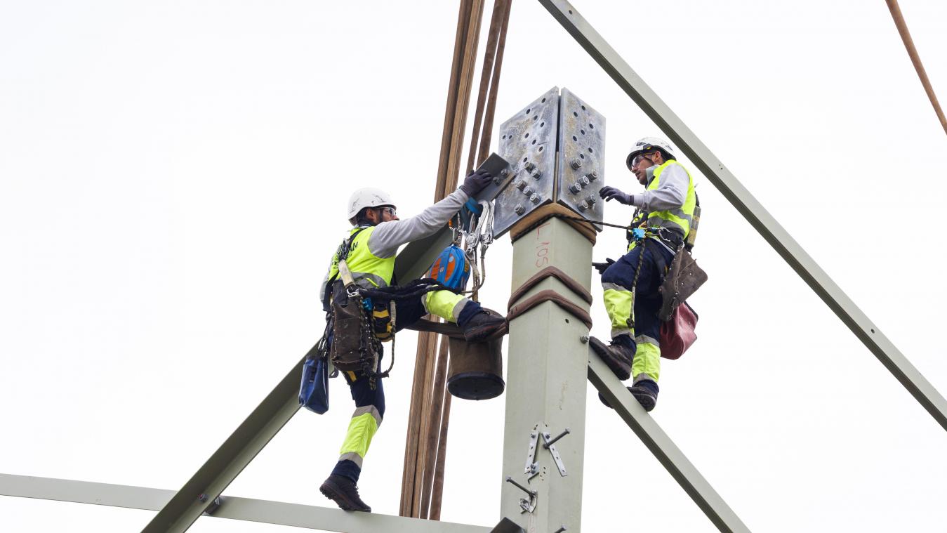 <p>Elia bestätigt Gewinnprognose von bis zu 540 Mio. Euro und beschleunigt Netzausbau in Belgien und Deutschland.</p>