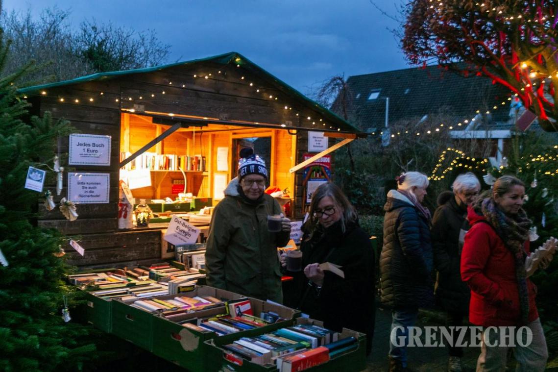 <p>Adventsmarkt Raeren</p>
