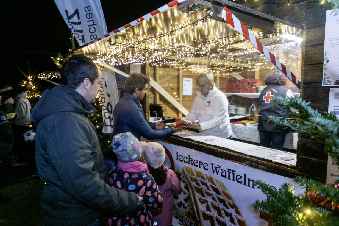 <p>Süße Spezialitäten stehen bei den Marktbesuchern traditionell hoch im Kurs.</p>