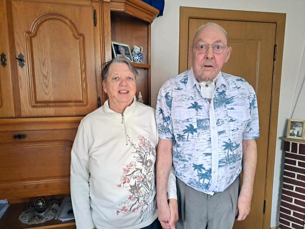 <p>Das Paar feiert seine Goldhochzeit am Samstag mit der Familie.</p>