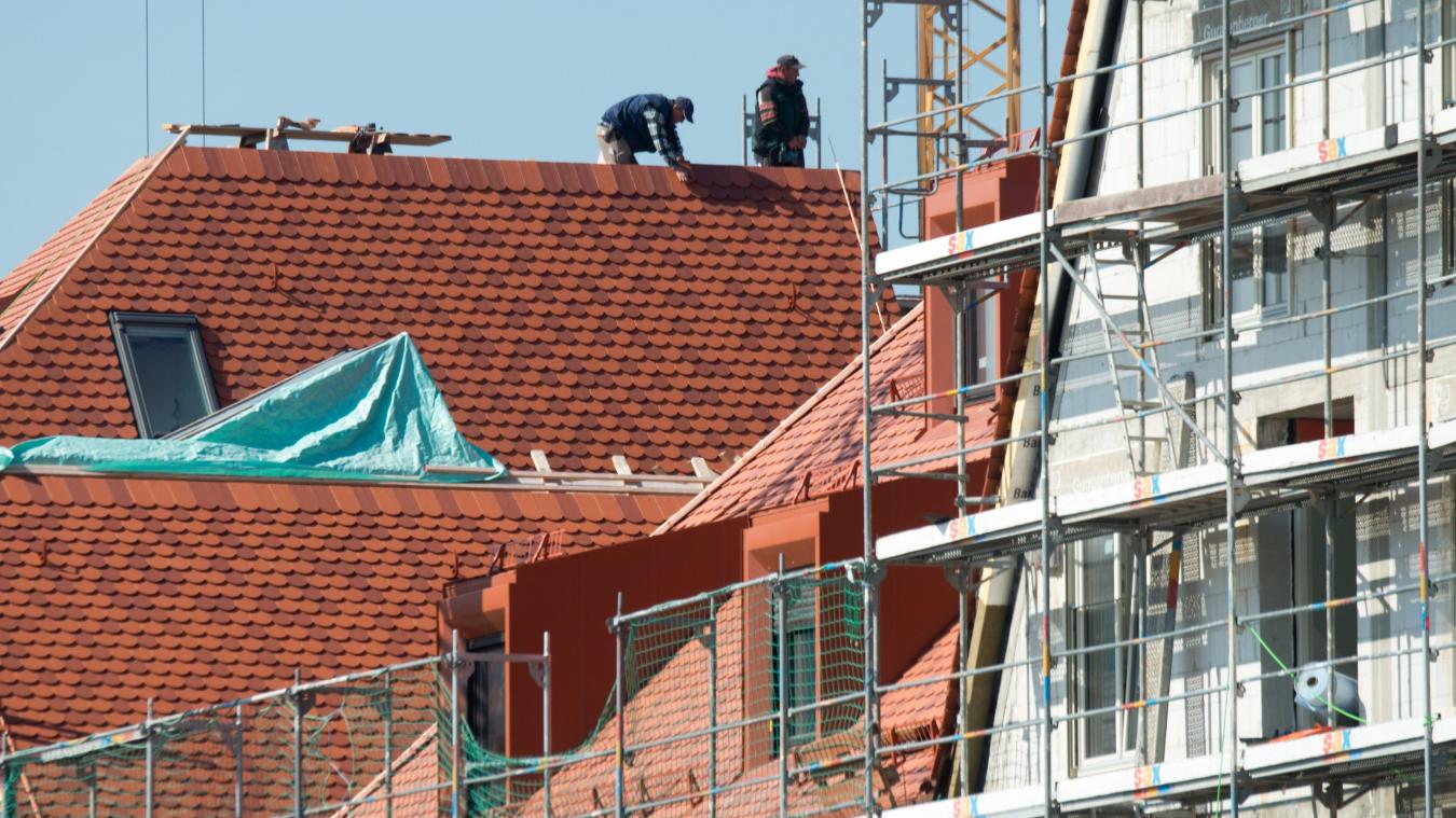 <p>Sanierungsarbeiten an bestehenden Gebäuden gelten laut Barometer als wichtigster Hebel für die Dekarbonisierung.</p>