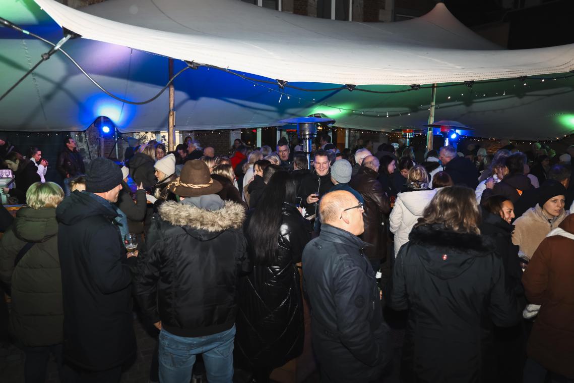 <p>Im GE-Media Innenhof wurde am Donnerstagabend erneut „Jeudredi“ gefeiert.</p>