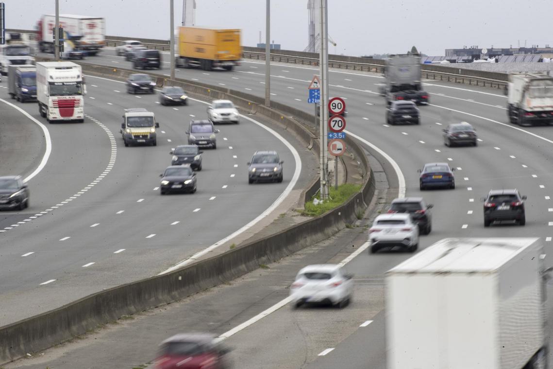 <p>Das Viadukt von Vilvoorde vor Beginn einer umfassenden Renovierung im Jahr 2023: Die Brücke aus den 1970er Jahren ist ein Teil des Brüsseler Rings und wird in den kommenden Jahren vollständig erneuert.</p>