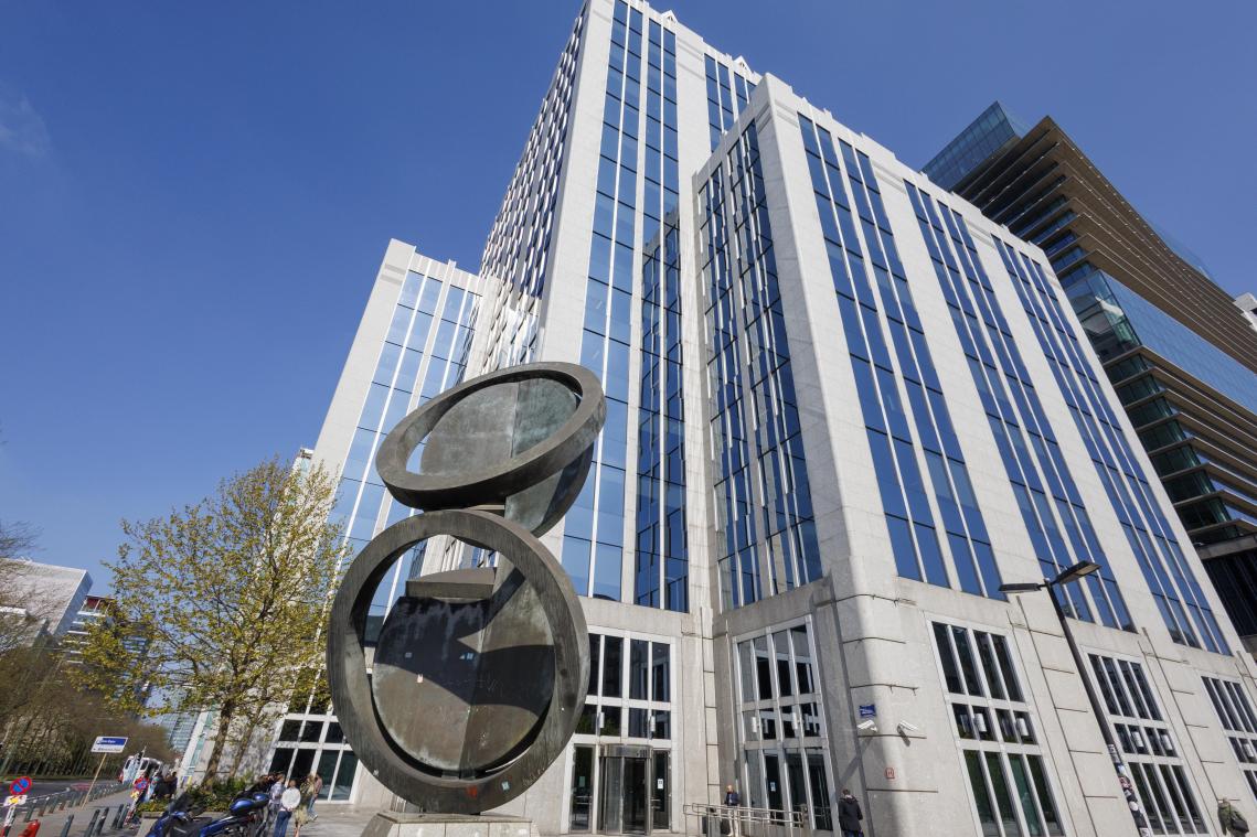 <p>Ein Blick von außen auf den Hauptsitz von Euroclear in Brüssel</p>