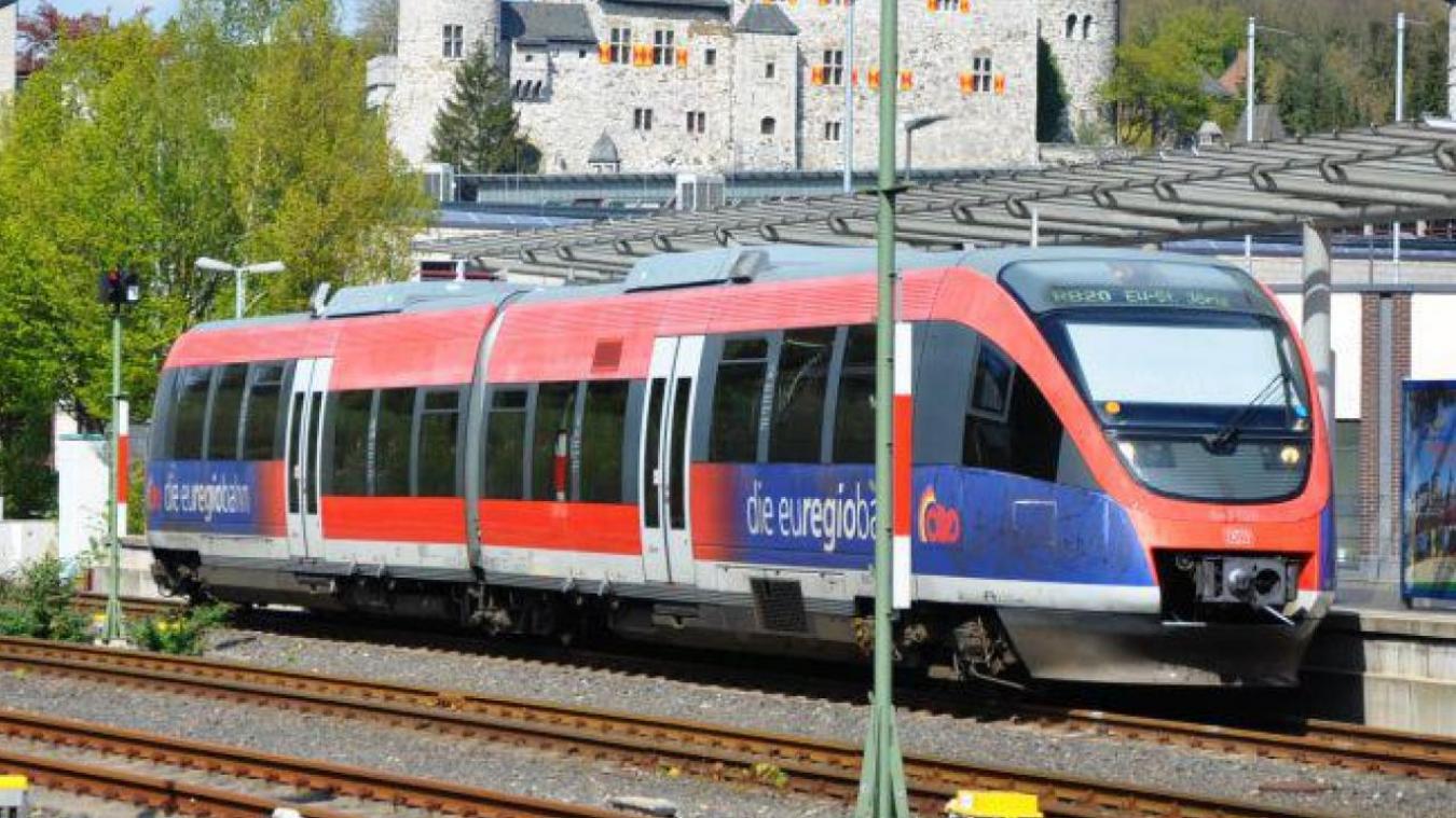 <p>Der Zweckverband Go.Rheinland hat den Betrieb der Euregiobahn erneut an DB Regio vergeben. Vorgesehen ist ein jährliches Leistungsvolumen von rund 1,7 Millionen Zugkilometern.</p>