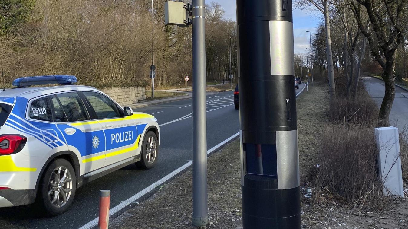 <p>Ob der neue Blitzer an der Eupener Straße an frühere „Erfolgszahlen“ anknüpfen kann, bleibt abzuwarten. Legt man die „Jahresleistung“ des Blitzers aus dem Jahr 2024 zugrunde, kommt man laut „Aachener Zeitung“ auf knapp 348.000 Euro, die pro Jahr Temposündern allein an dieser Stelle in Rechnung gestellt wurden.</p>