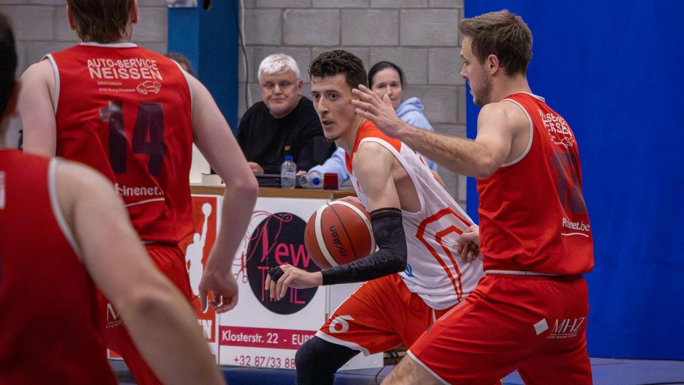 <p>Während Eupen weitere Punkte sammelt, geht St.Vith leer aus.</p>