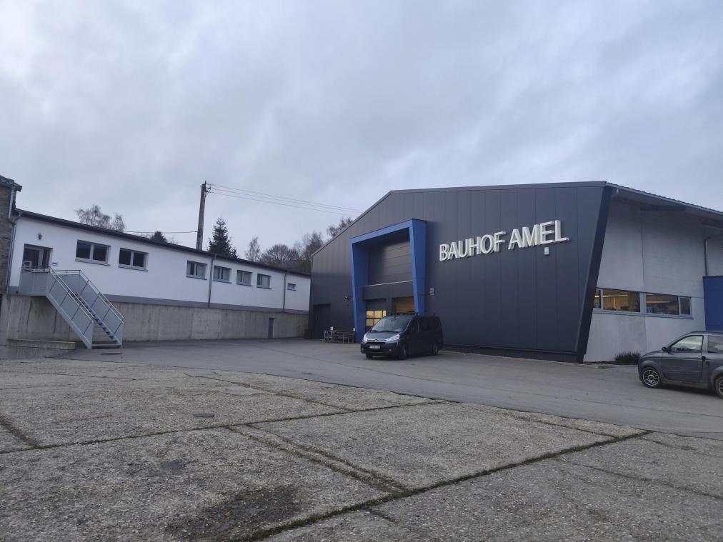 <p>Im Bereich des ehemaligen Molkereikomplexes bzw. des kommunalen Bauhofs wird die Gemeinde Amel im kommenden Jahr in ein Nahwärmenetz investieren.</p>