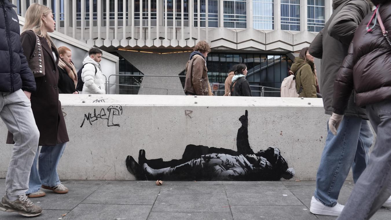 <p>Dieses Graffiti-Kunstwerk wurde unterhalb des Centre Point-Gebäudes in der Nähe der Tottenham Court Road im Zentrum Londons gemalt.</p>