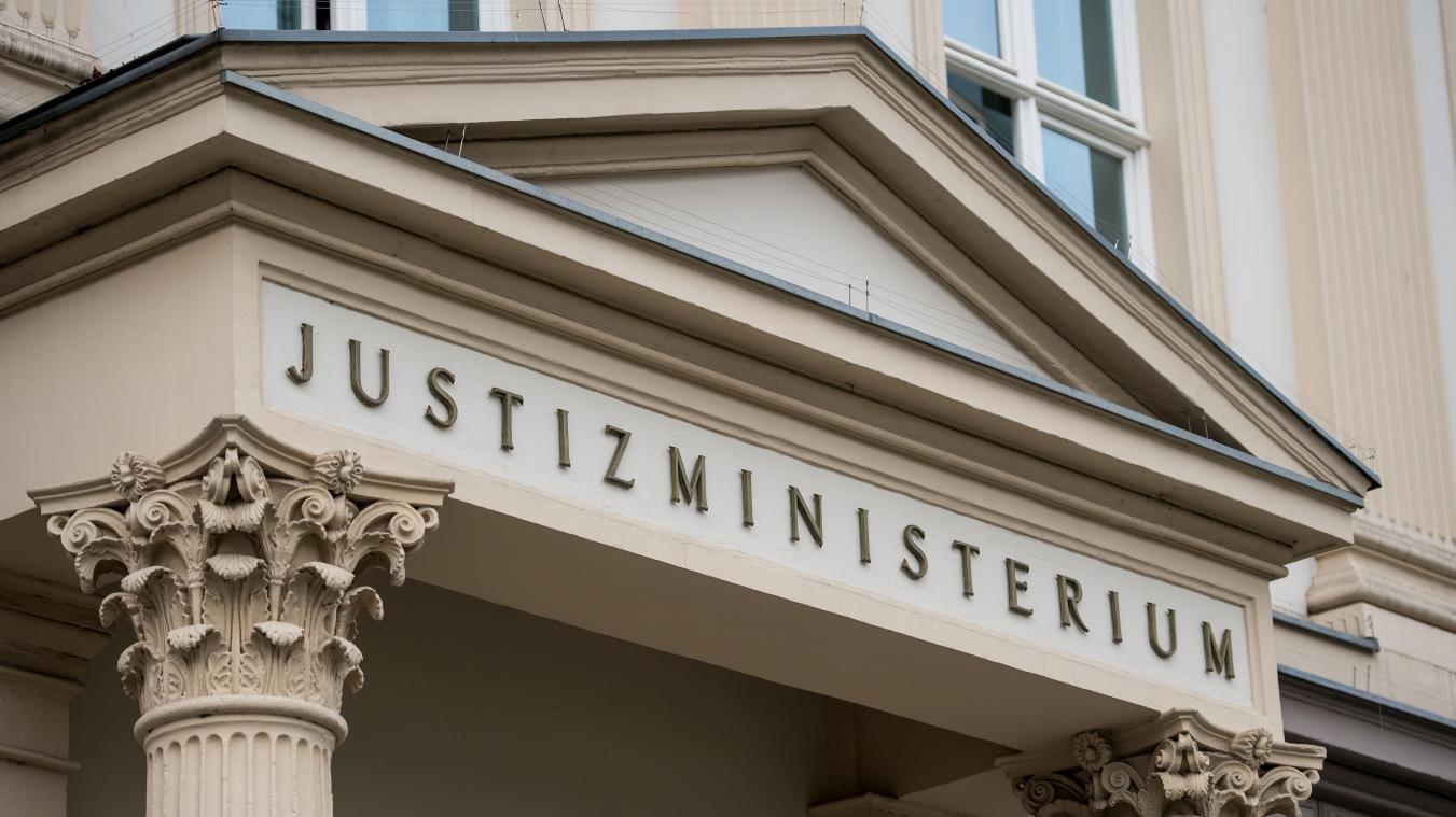 <p>Das nordrhein-westfälischen Justizministeriums in Düsseldorf</p>