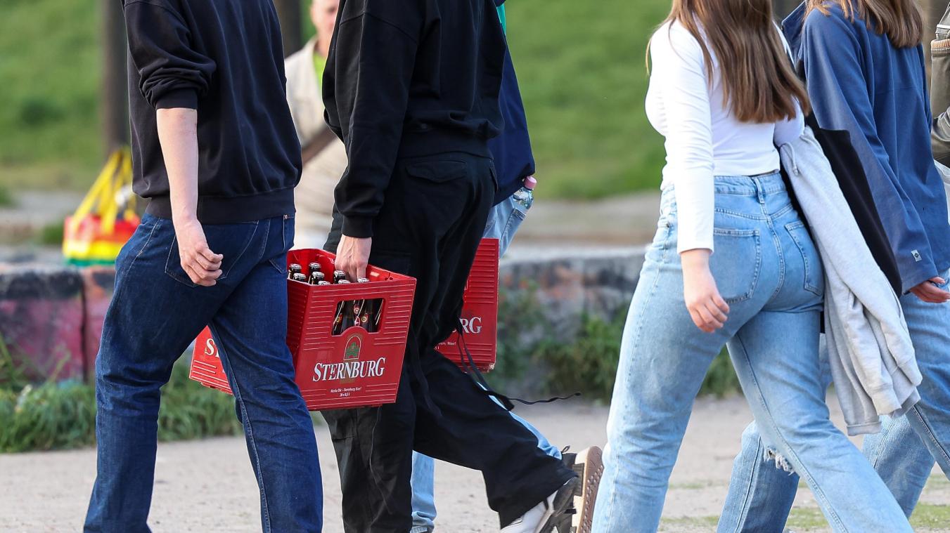 <p>Les Engagés fordern Verkaufsverbot von Alkohol an Minderjährige</p>
