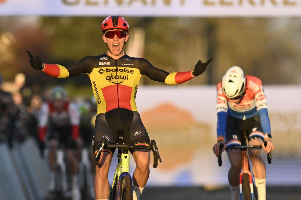 <p>Thibau Nys konnte sich am Sonntagnachmittag gegen Tibor Del Grosso durchsetzen.</p>