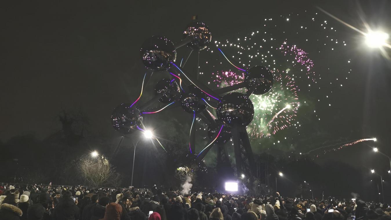<p>Das Feuerwerk am Brüsseler Atomium</p>