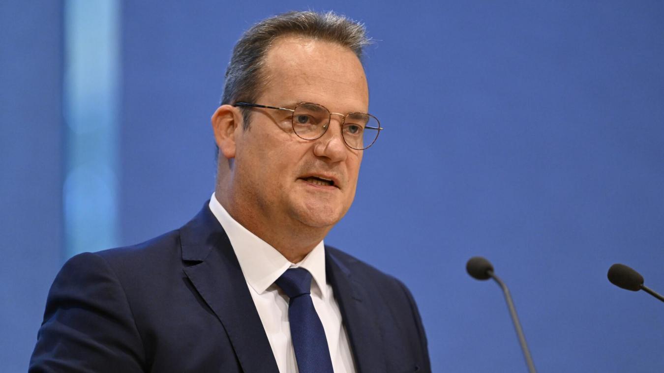 <p>Oliver Paasch</p>