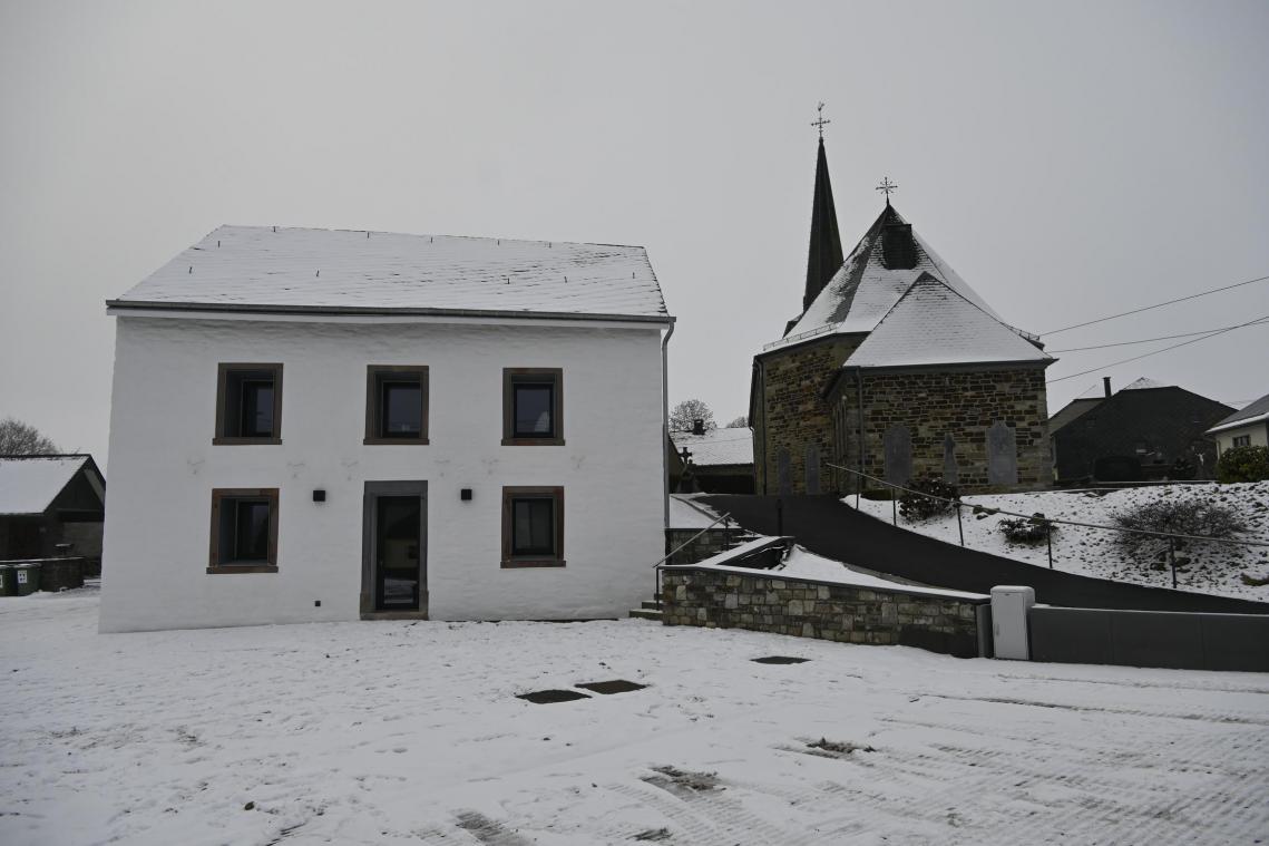 <p>Das Pfarrhaus in Aldringen erhält eine neue Zweckbestimmung aus „ländlicher Drittort“. Fotos: Arno Colaris</p>