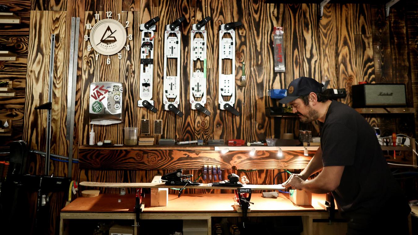 <p>Vom Holzhandwerk zur Luxusmarke: Pierre Gerondal baut Skier für die „Elite“.</p>