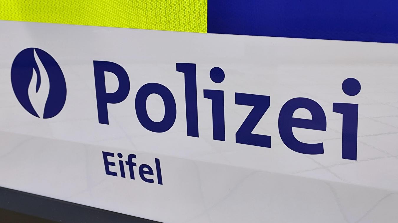 <p>Glatte Straßen in der Eifel: Mehrere Unfälle und Einsätze wegen Winterwetter</p>
