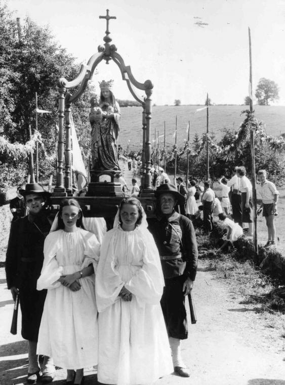 <p>Bei der Wallfahrt von Foy-Notre-Dame handelt es sich um eine traditionsreiche religiöse Veranstaltung.</p>
