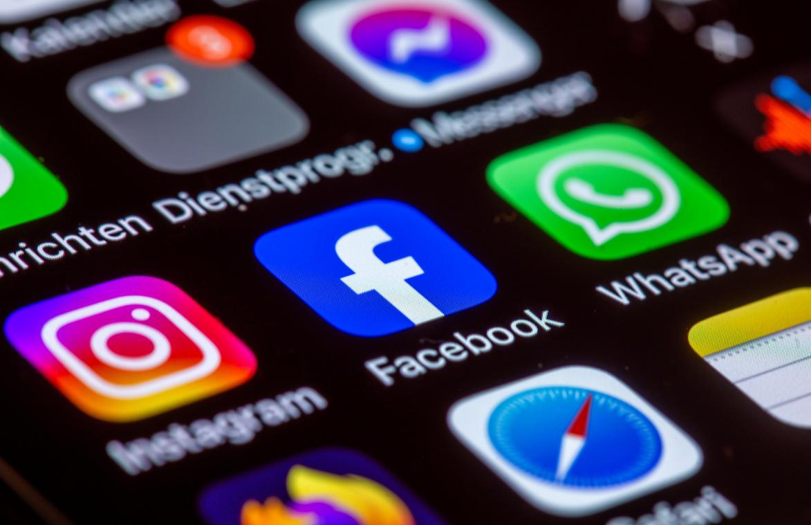 <p>Vom Klick zum Kontoverlust: Anlagebetrug über Social Media</p>