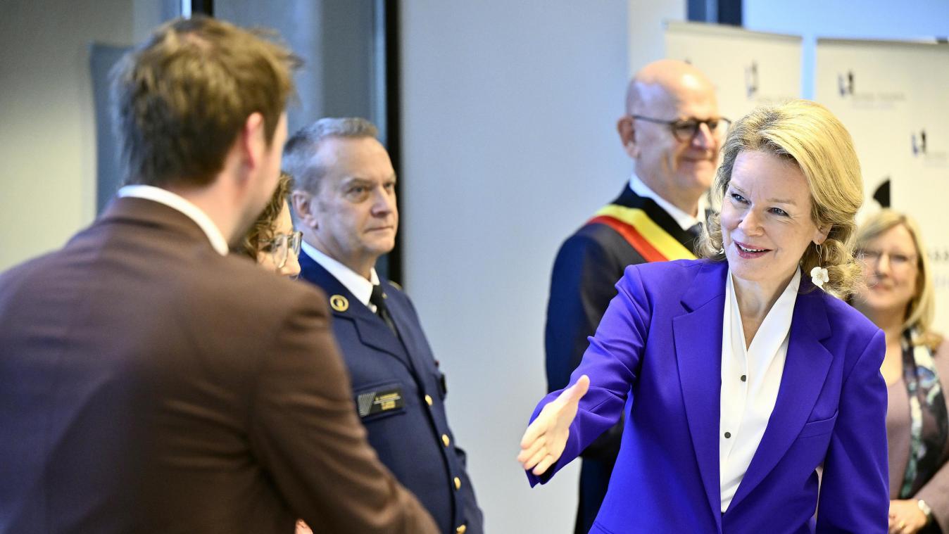 <p>Bei ihrem Besuch in Hasselt widmete sich Königin Mathilde dem Thema der häuslichen Gewalt.</p>