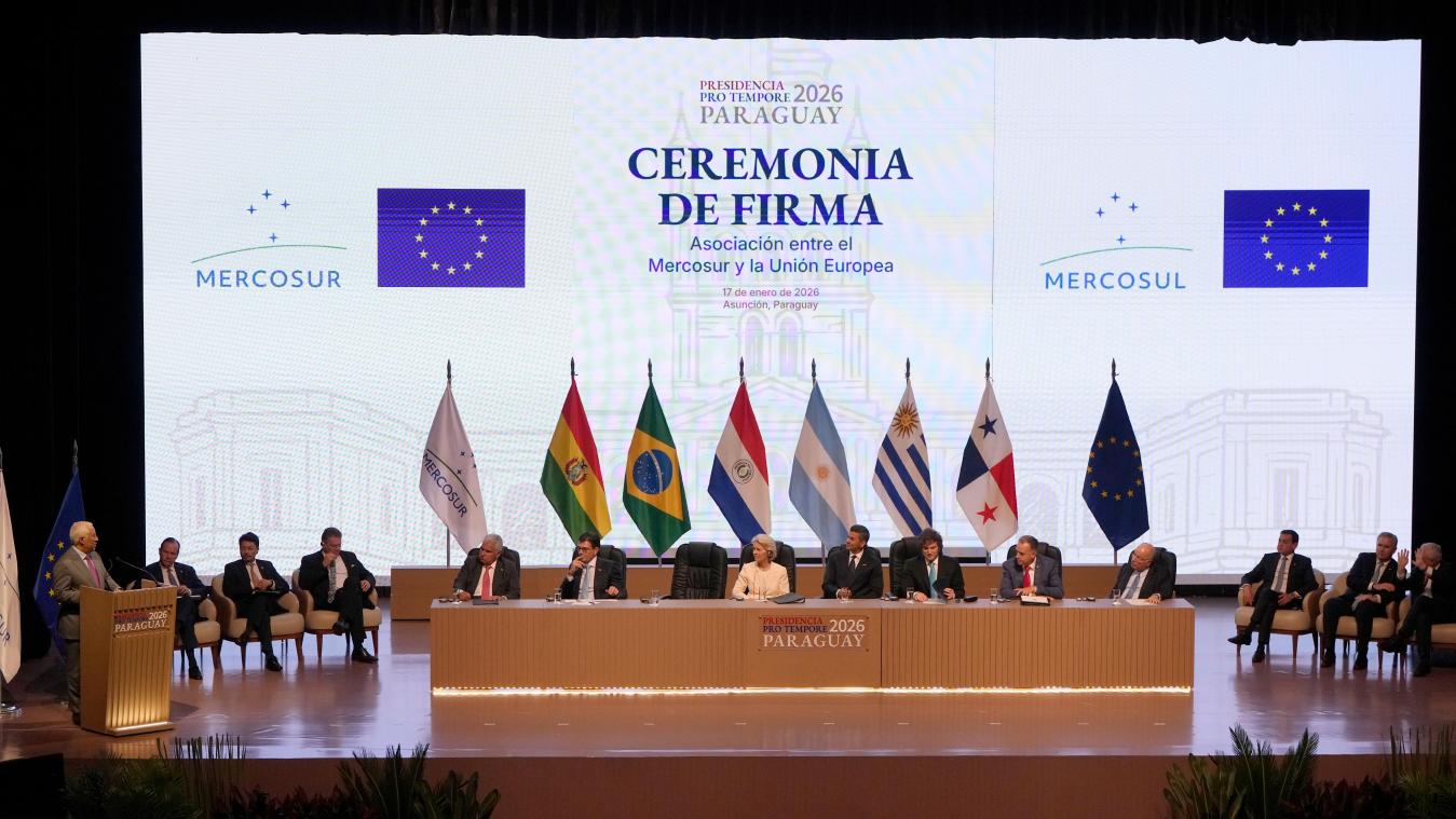 <p>Die Teilnehmer zur Unterzeichnung eines Freihandelsabkommens zwischen der Europäischen Union und dem Mercosur-Staaten.</p>