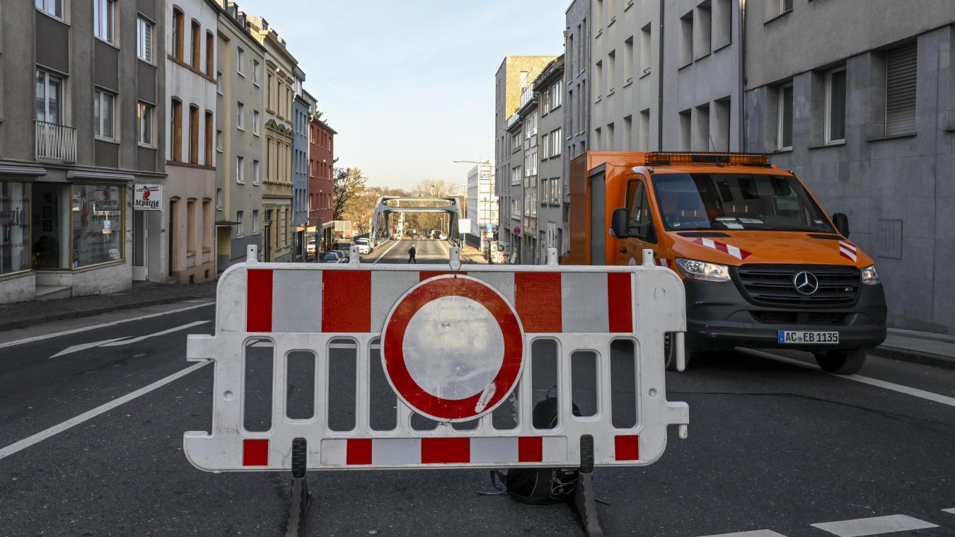 <p>Fliegerbombe in Aachen entschärft</p>
