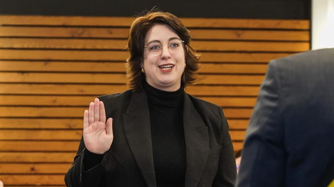 <p>Linda Zwartbol bei ihrer Vereidigung im Dezember 2024.</p>
