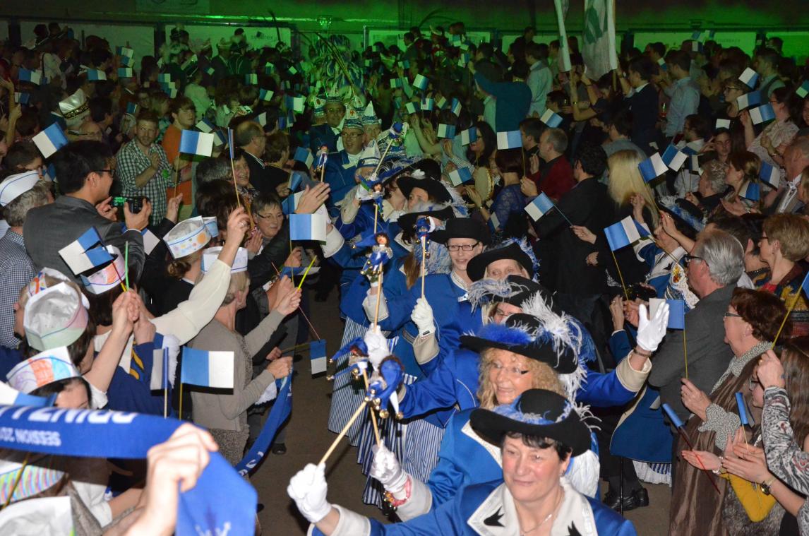 <p>Bis zu 130 „Funken“ marschierten zu den Glanzzeiten der Gesellschaft in den Eupener Sälen ein. Im Herbst 2020 löste der Traditionsverein sich auf.</p>