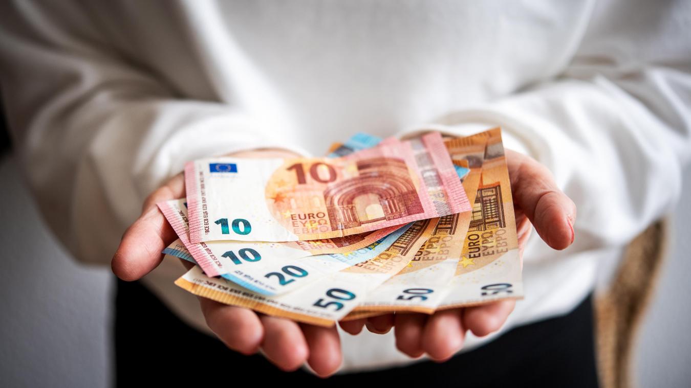 <p>Arbeit verliert Anteil an Wertschöpfung: Jährlich wandern 16 Milliarden von den Löhnen zu den Profiten</p>