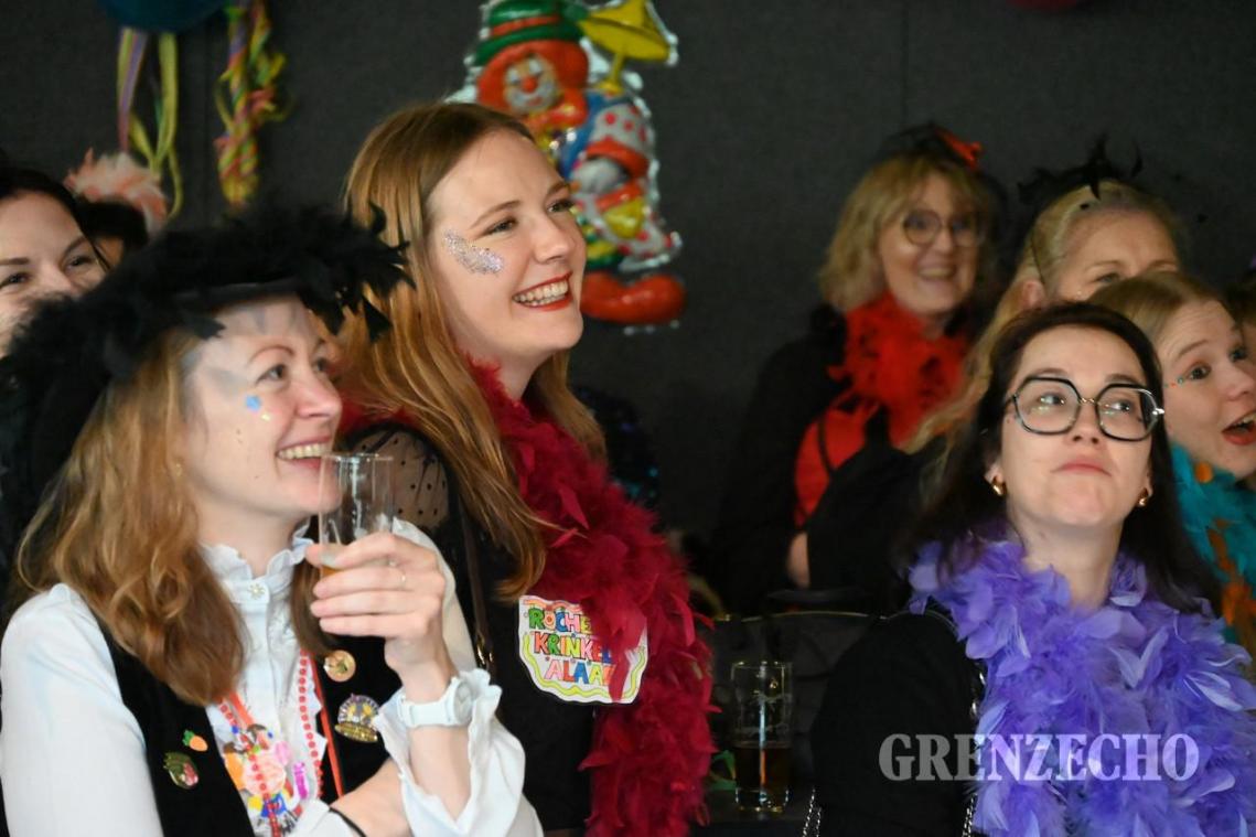 <p>Möhnendonnerstag in Büllingen [Teil 1]</p>
