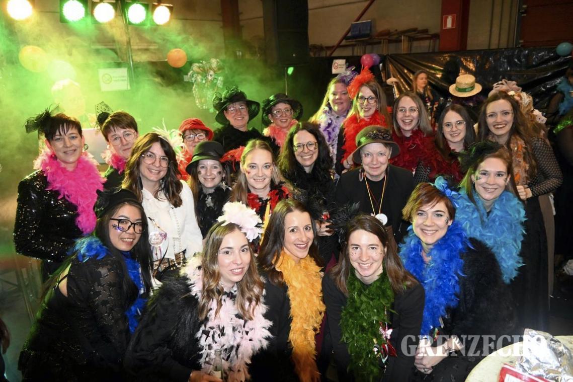 <p>Möhnendonnerstag in Grüfflingen [Teil 2]</p>
