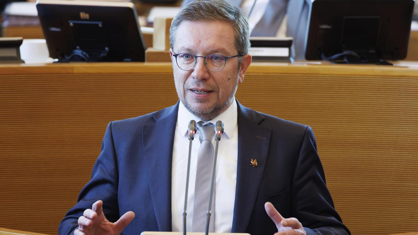 <p>Der wallonische Regionalminister François Desquesnes (Bild) stand im Mittelpunkt der Gespräche im PDG.</p>