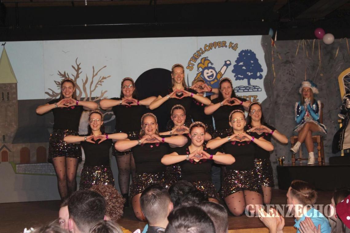 <p>Kappensitzung in Weywertz</p>
