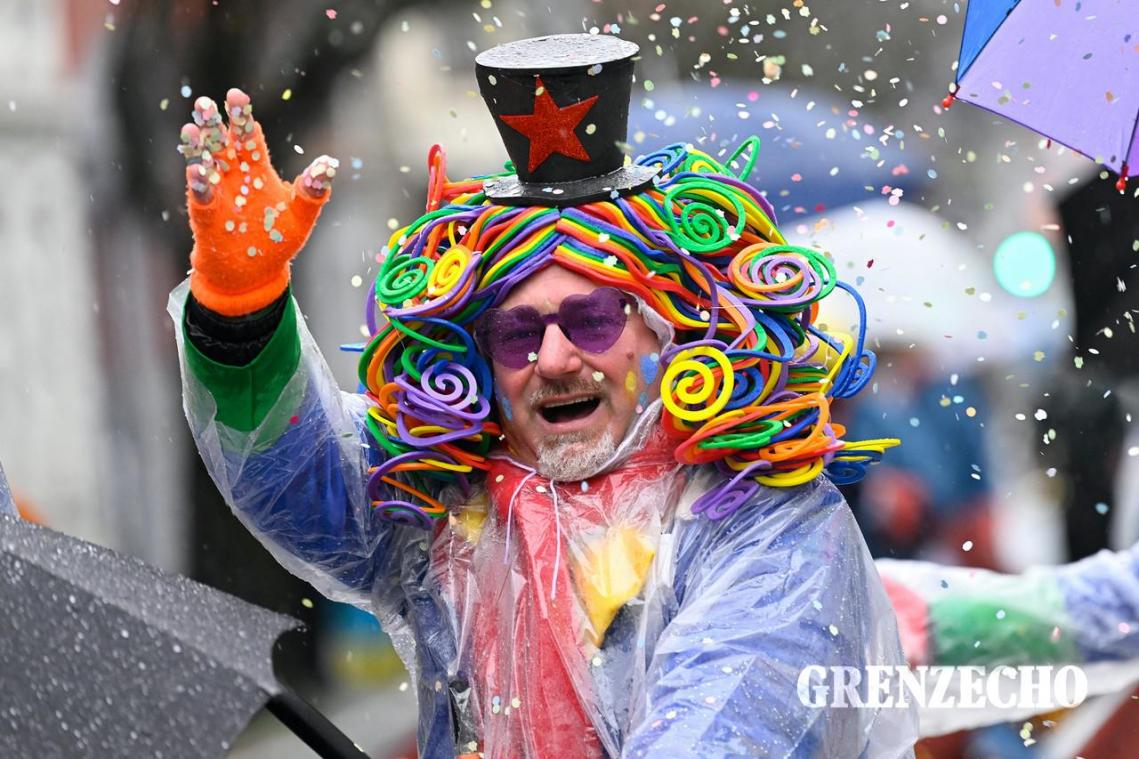 <p>Rosenmontagszug in Eupen [Teil 3]</p>
