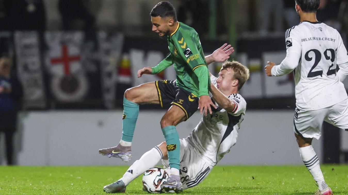 <p>Rune Paeshuyse im Hinspiel, das Eupen mit 3:0 für sich entscheiden konnte.</p>