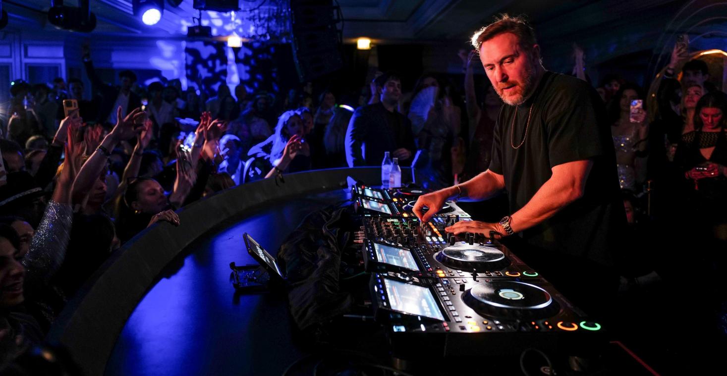 <p>David Guetta in Aktion</p>