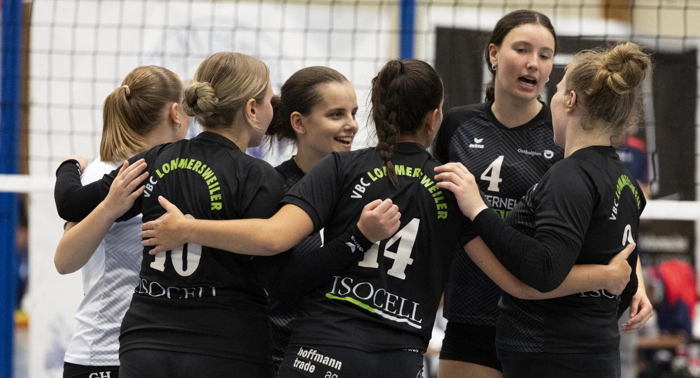 <p>Die Lommersweiler Damen setzten sich in einem spannenden Match gegen Tongerlo durch.</p>