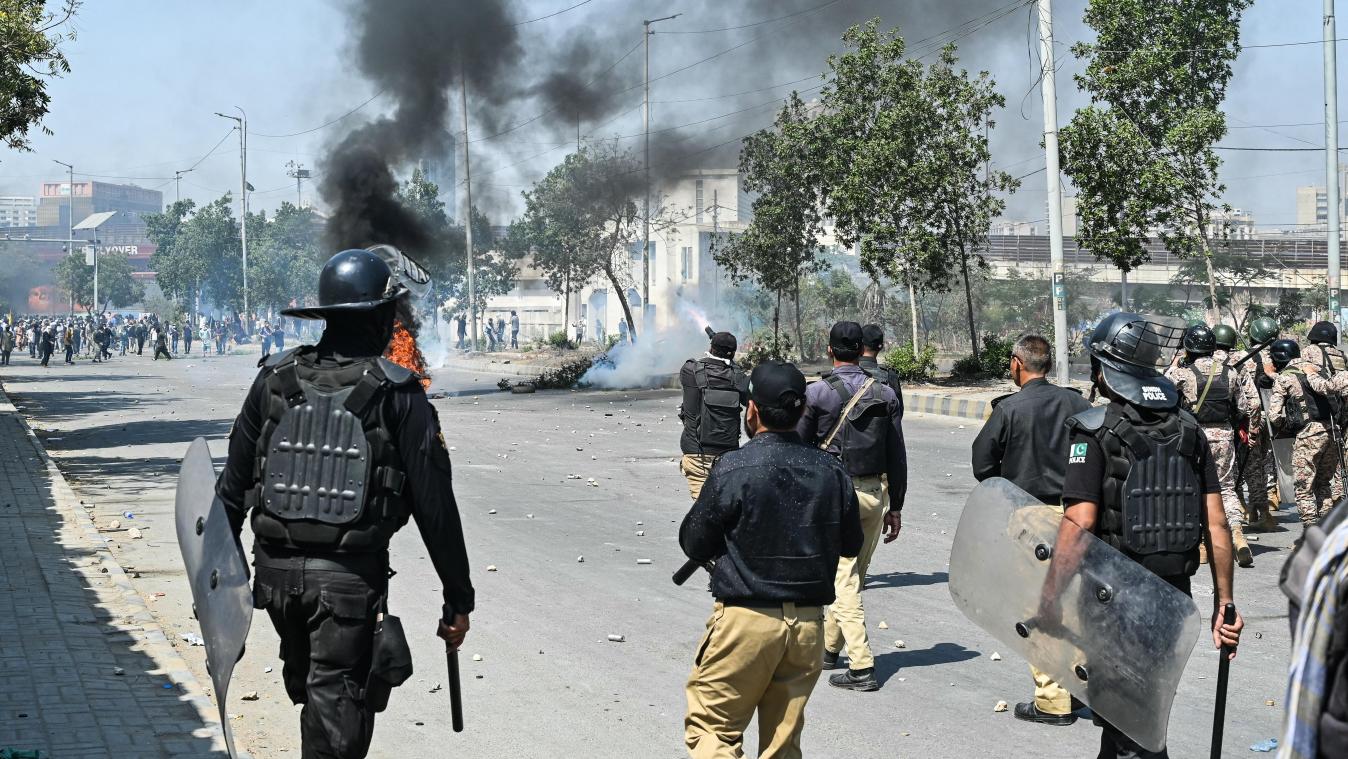 <p>Die Welt befindet sich im Dauer-Ausnahmezustand – und die Öffentlichkeit stumpft zunehmend ab.</p>