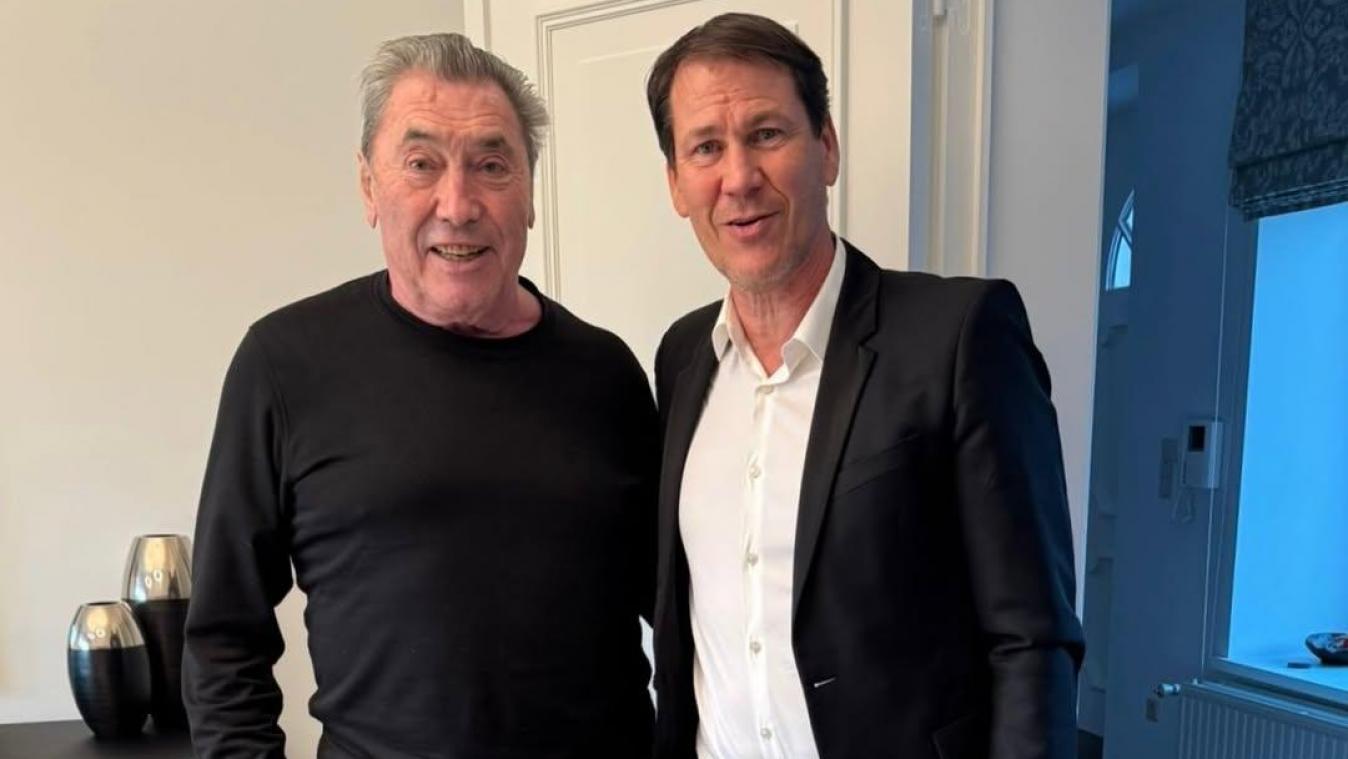 <p>Eddy Merckx (links) hat Rudi Garcia (rechts) getroffen. Bei der Begegnung sprach der „Kannibale“ auch über seinen Gesundheitszustand.</p>